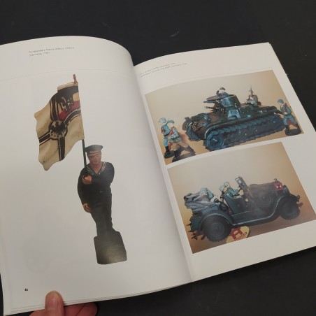 Libro I giocattoli dal cuore d’acciaio Agostino Berlacchi 2000
