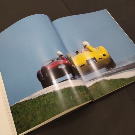 Libro Ferrari due anni dopo – Sport e prototipi Giulio Schmidt 1989
