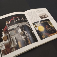 Libro I cavalli di Renault – 90 anni di motori Renault Evelyn Demey 2