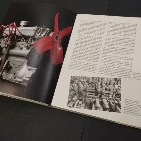 Libro I cavalli di Renault – 90 anni di motori Renault Evelyn Demey