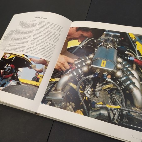 Libro I cavalli di Renault – 90 anni di motori Renault Evelyn Demey