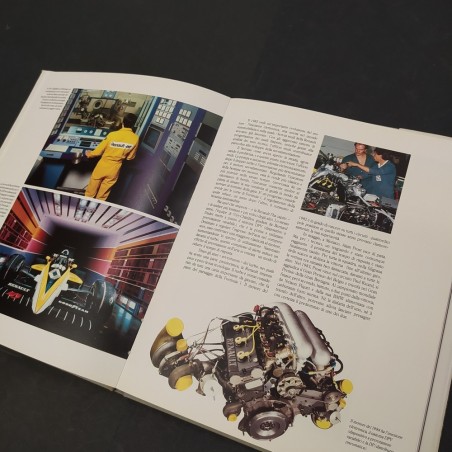 Libro I cavalli di Renault 90 anni di motori Renault Evelyn Demey
