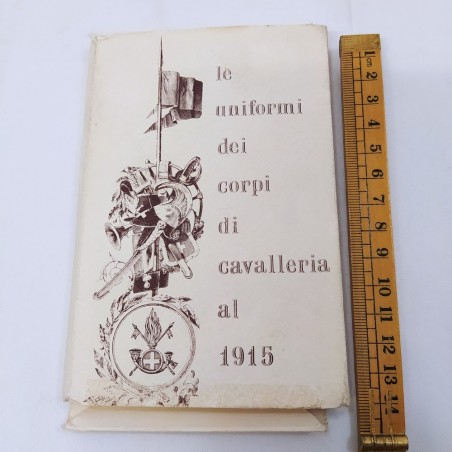 Lotto di cartoline Le uniformi di cavalleria 1915 Stato Maggiore Esercito