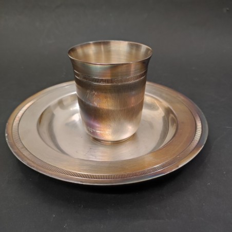 Christofle set piattino e bicchiere con bella ossidazione