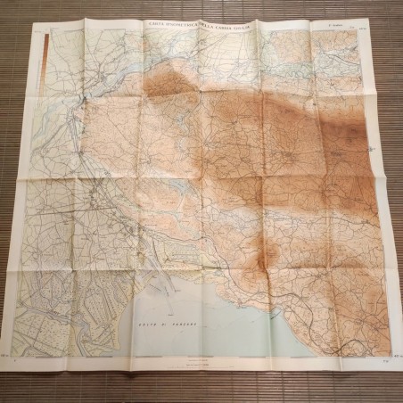 Lotto di 39 cartine geografiche molte militari anni 20/30/40
