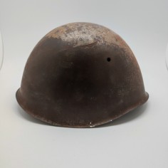 Elmetto italiano II guerra mondiale molto ossidato 2