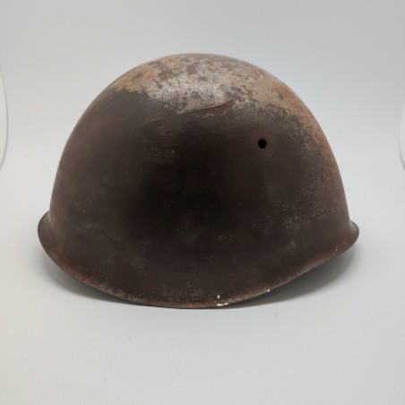 Elmetto italiano II guerra mondiale molto ossidato