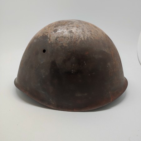 Elmetto italiano II guerra mondiale molto ossidato