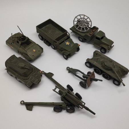 Lotto 7 modellini esercito Politoys scala 1/41 usati