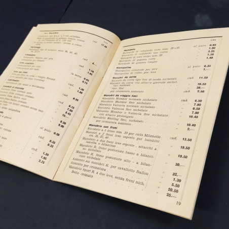 Catalogo listino prezzi accessori per velocipedi Giuseppe Folcia 1939