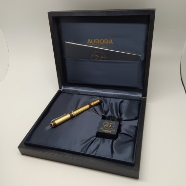 Stilografica Aurora 75° anniversario completa di astuccio nuova