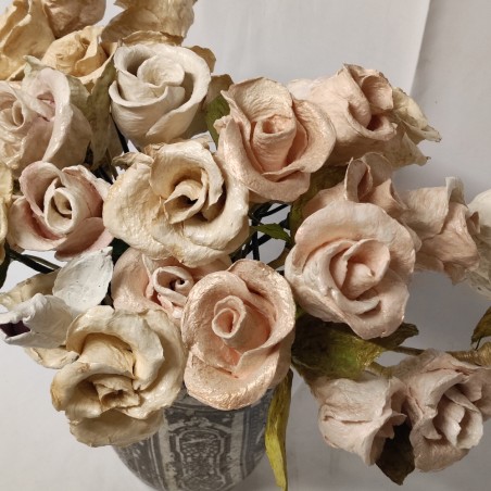 39 fiori di cartapesta rose naturali con foglie e gambo in filo di ferro