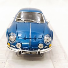 Modellino Maisto auto Renault Alpine 1600s blu metallizzato sc. 1/18 difetti 2