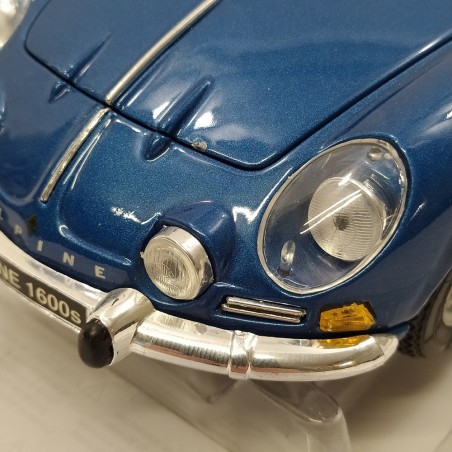 Modellino Maisto auto Renault Alpine 1600s blu metallizzato sc. 1/18 difetti