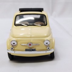 Modellino Solido Fiat 500 tetto apribile scala 1/18 colore giallo senza scatola 2