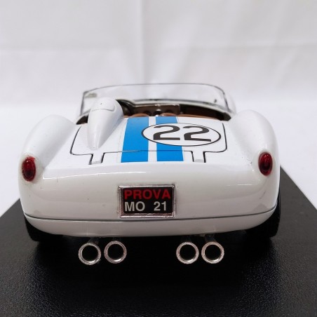 Modellino Ferrari TRC versione gara scala 1/18 piccolo difetto di carrozzeria