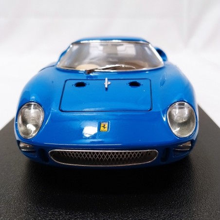 Modellino Ferrari 250 Le Mans colore blu, scala 1/18 scatola non originale