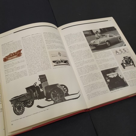 Libro Enciclopedia illustrata della automobile storica e classica David Burgess