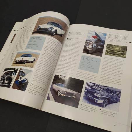Libro Classic cars A celebration of the motor car from 1945 to 1975 Martin Buckl