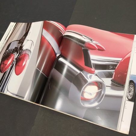 Libro Auto americane dalle origini a oggi Matt Delorenzo 2004