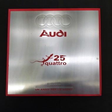 Libro Audi 25 quattro 2005 Un anno per lo sport 2005