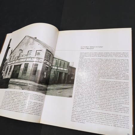 Libro Jaguar Il fascino di un nome Piero Casucci anno 1979