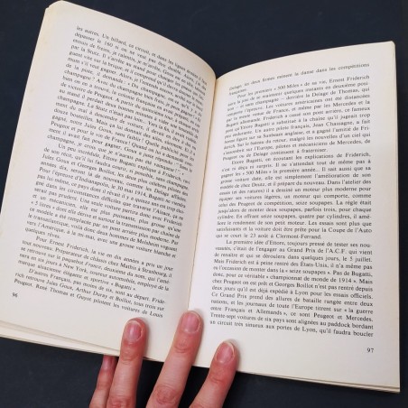 Libro Les Bugatti – Splendeurs at passions d’une dynastie 1880-1947 Philippe Aub