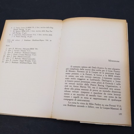 Libro Ritorno alla potenza – I Gran premi 1966-67 Michael Frostick 1968