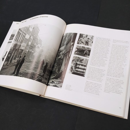 Libro Tempi di mobilità. Documentazione di un’azienda: l’AUDI AG 1992