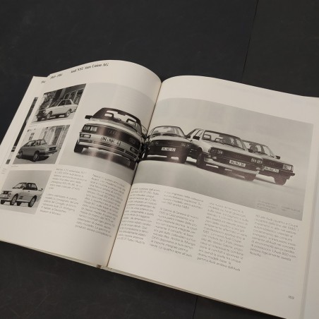 Libro Tempi di mobilità. Documentazione di un’azienda: l’AUDI AG 1992