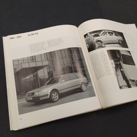 Libro Tempi di mobilità. Documentazione di un’azienda: l’AUDI AG 1992
