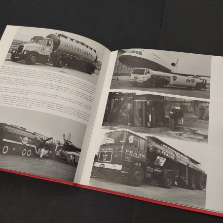 Libro Carrying cargo An illustrated history of road haulage Bob Tuck 1989