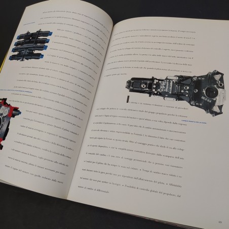 Annuario ufficiale Ferrari Year Book anno 1992 ottimo stato