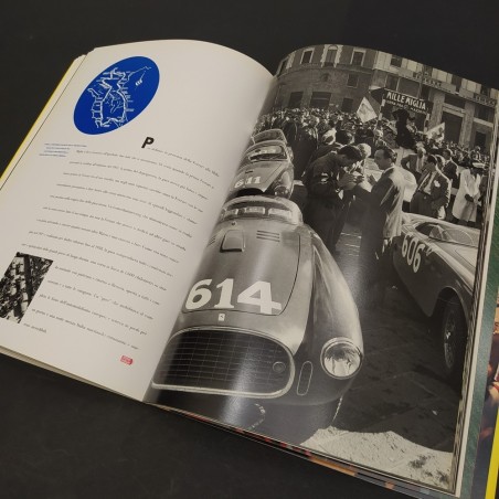 Annuario ufficiale Ferrari Year Book anno 1992 ottimo stato