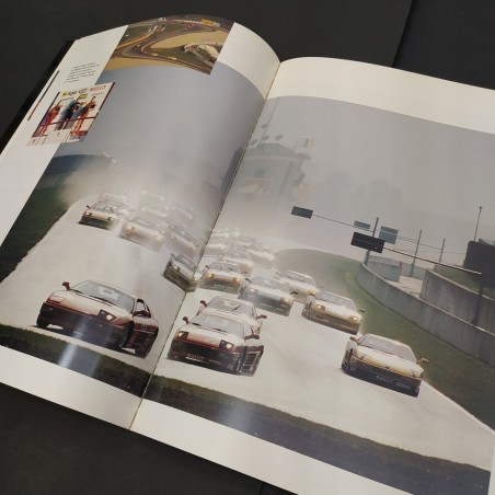 Annuario ufficiale Ferrari Year Book anno 1994 ottimo stato