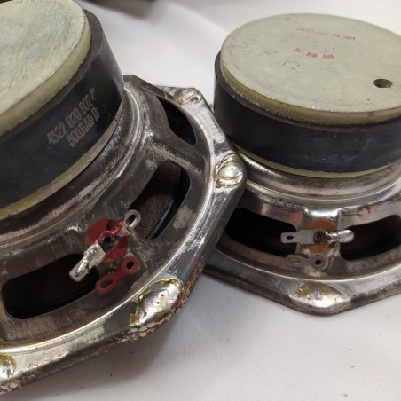 Set 4 altoparlanti Philips Midrange 2422 257 imp. da 8 ohm usati mai riparati