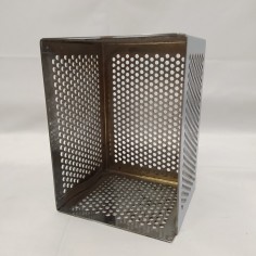 Griglia protettiva in acciaio cromato per amplificatori valvolari 14,5x10,5x9 cm 2