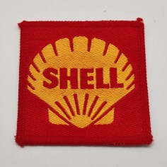 Scudetto di stoffa Shell probabile divisa Ferrari corse 7x7 cm nuovo
