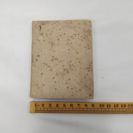 Libro tascabile La Spilorceide 1795. Segni del tempo sulla carta e la rilegatura