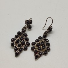 Coppia orecchini grappolo in argento con granato