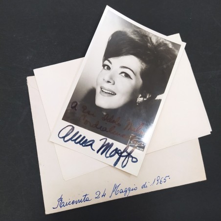 Lettera con foto, dedica e autografo della soprano Anna Moffo 1965. Buono
