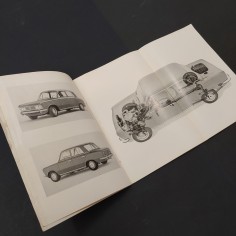 Libretto d'uso e manutenzione Fiat 125 ed. provvisoria 1967. Macchie 2