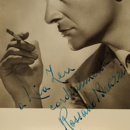 Lotto di foto e cartolina con autografo di Rossano Brazzi. Buono