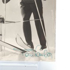 Cartolina fotografica con autografo sciatore Toni Sailer 10,5x15 cm. Buono 2