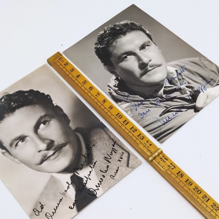 Lotto di 2 cartoline fotografiche con autografo e dedica Amedeo Nazzari. Buono