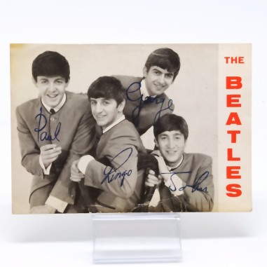 Cartolina con autografi stampati The Beatles 11,5x16 cm. Ingiallimenti