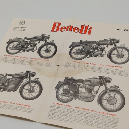 Brochure moto Benelli, vari modelli anno 1955, in inglese. Aloni