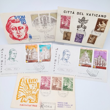 Lotto di 20 buste, cartoline, libretti con francobolli anni '60-'90
