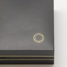 Cofanetto per penna Montblanc nero 18,5x8x3 cm. Leggera ammaccatura 2
