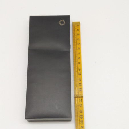 Cofanetto per penna Montblanc nero 18,5x8x3 cm. Leggera ammaccatura